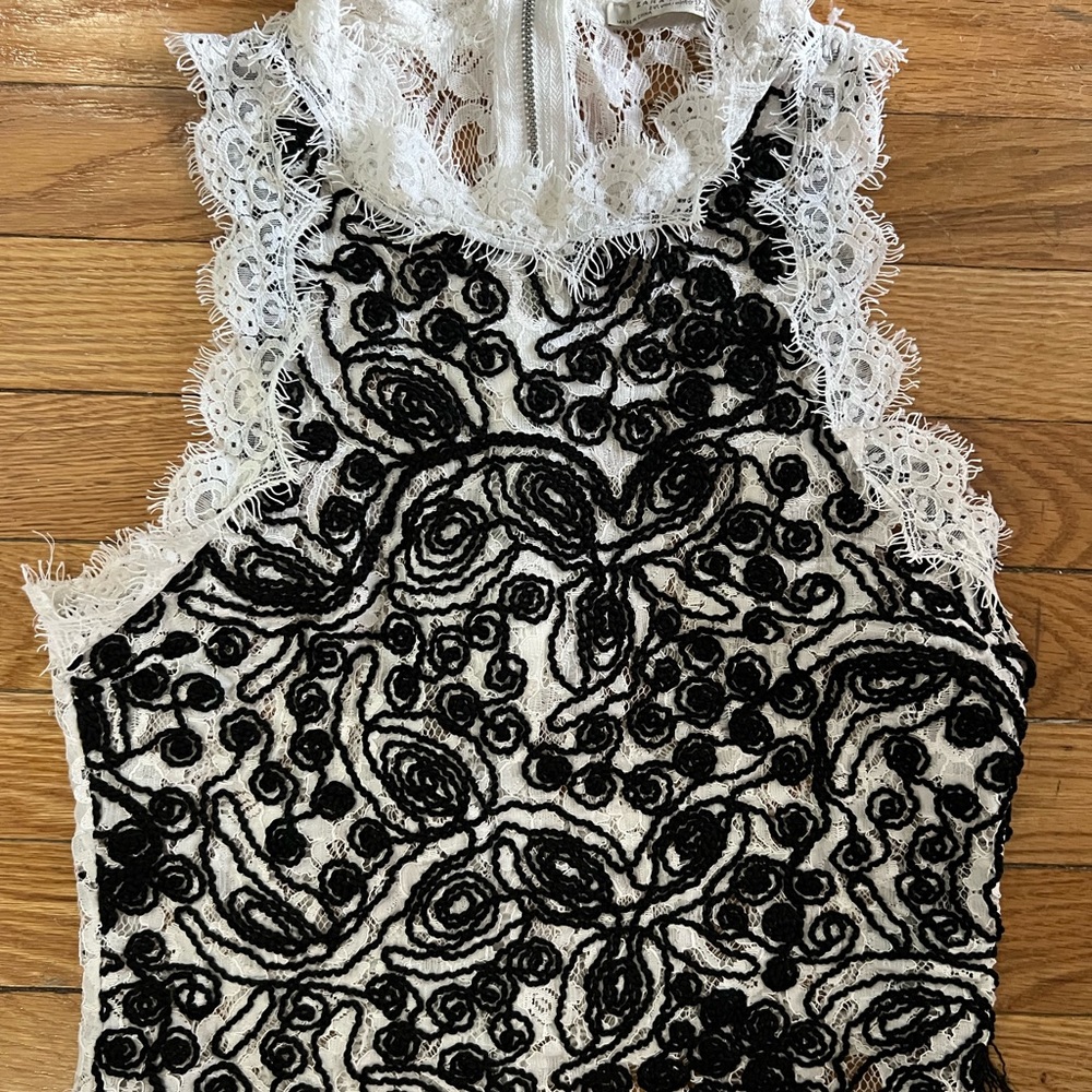 Lace crop top